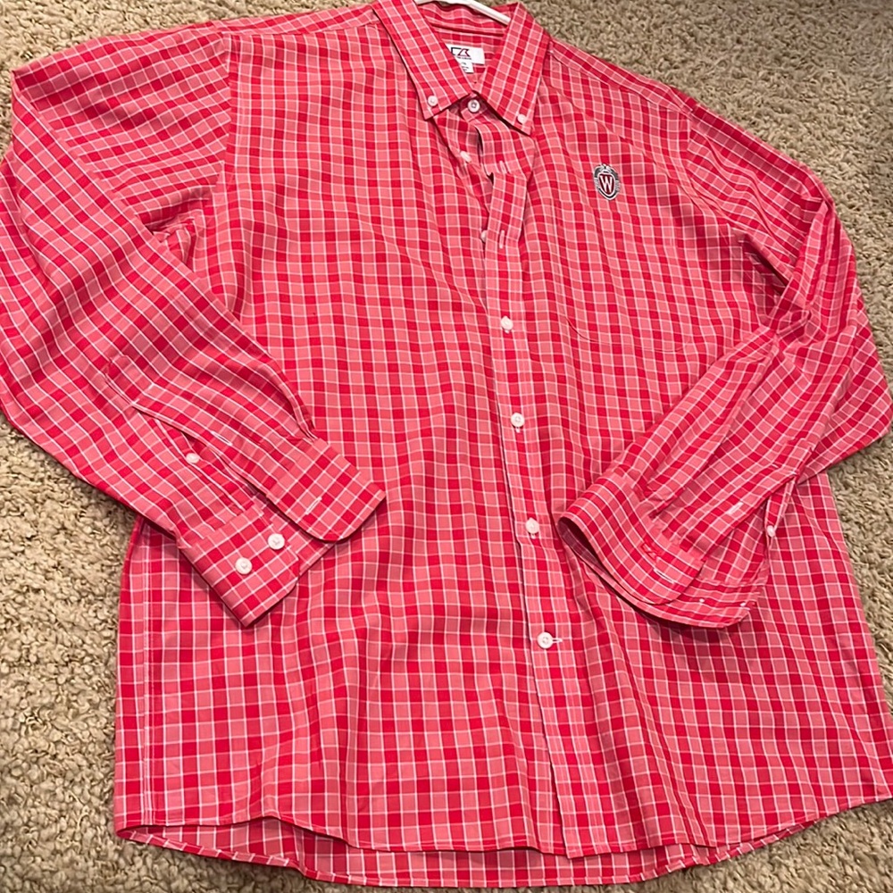 Wisconsin Badgers/UW Madison Long Sleeve Button Up